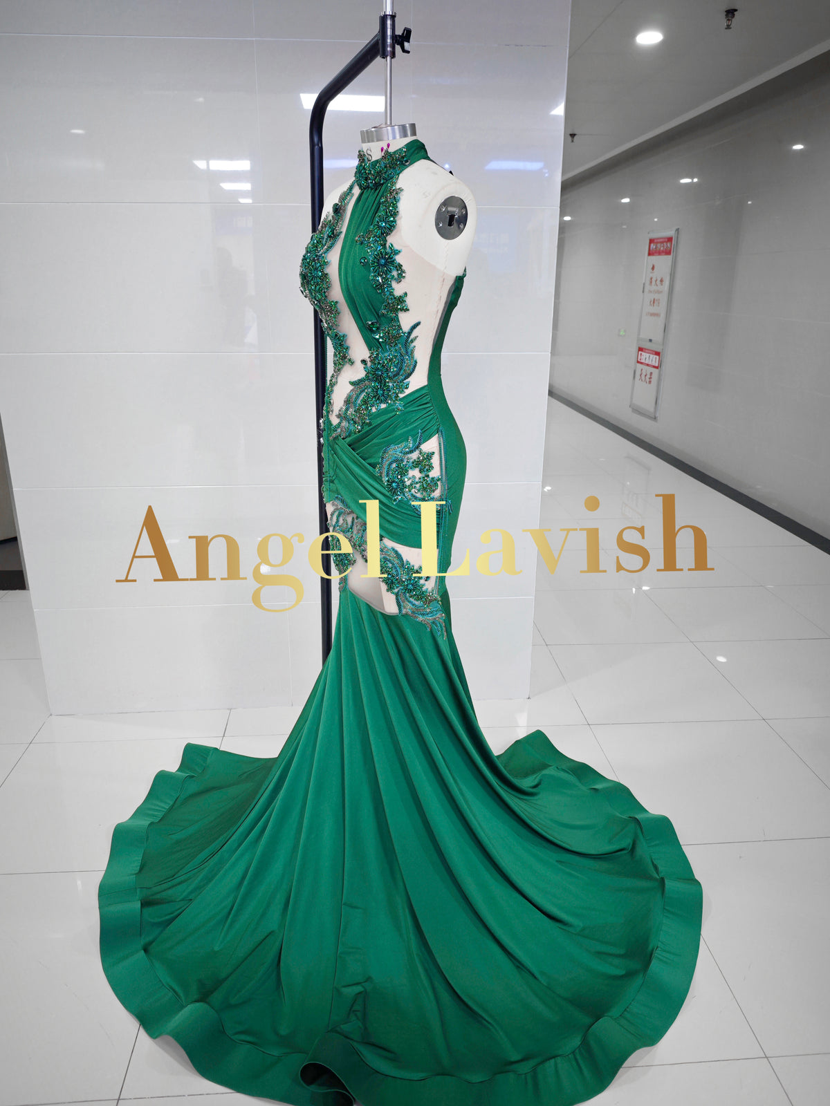 TH2505455 Green