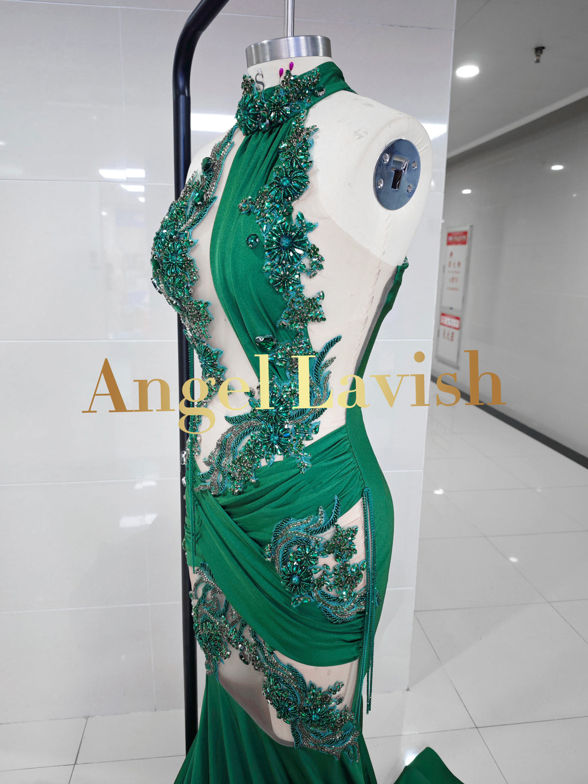TH2505455 Green