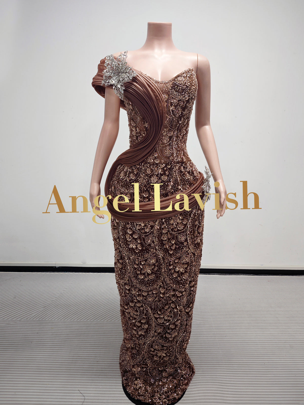 Brown LF2405002