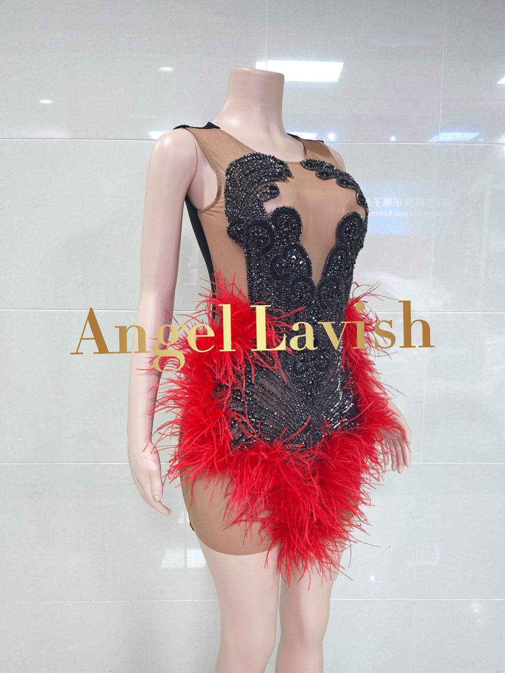 TH25121920 Red Black