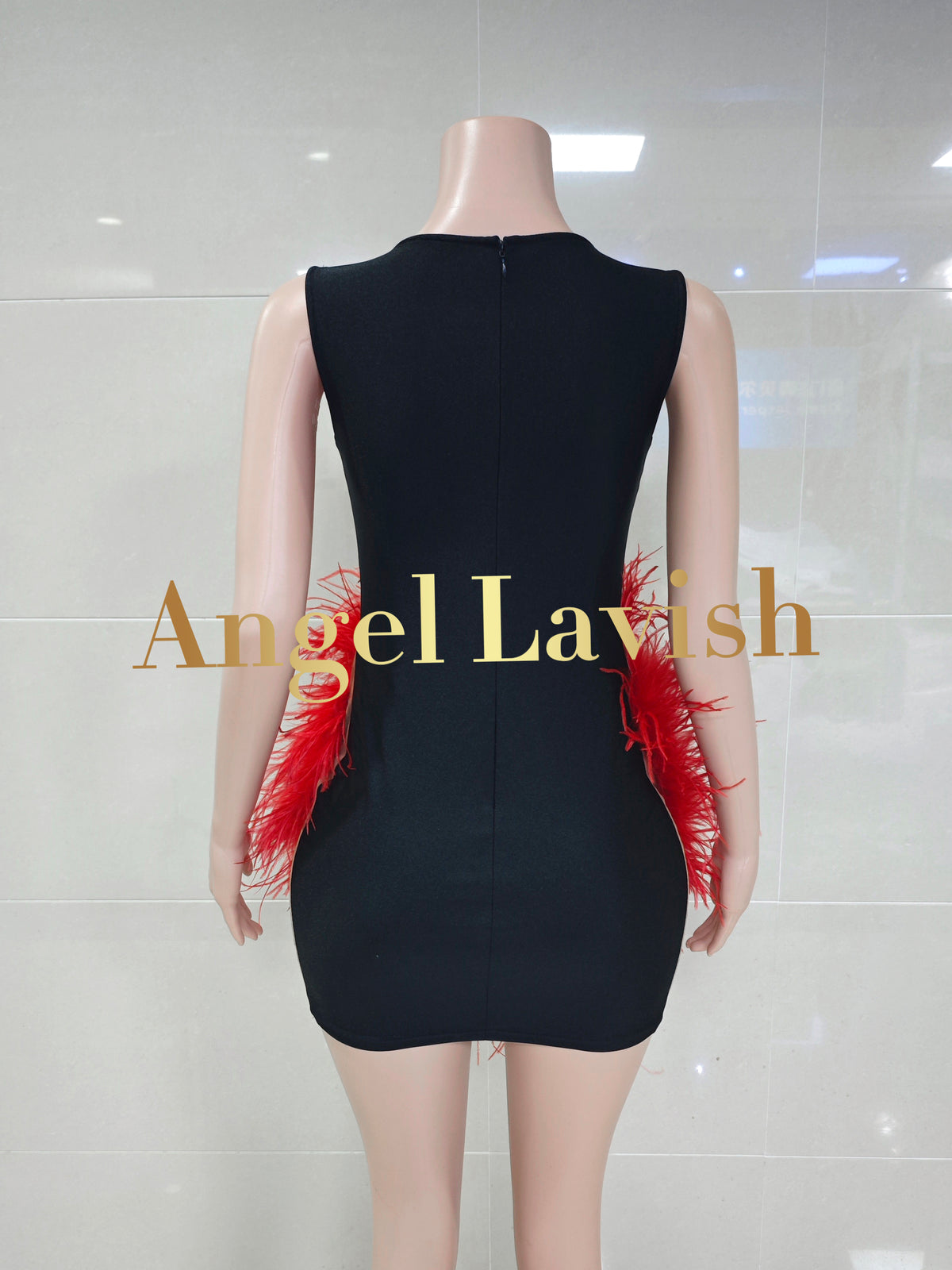 TH25121920 Red Black