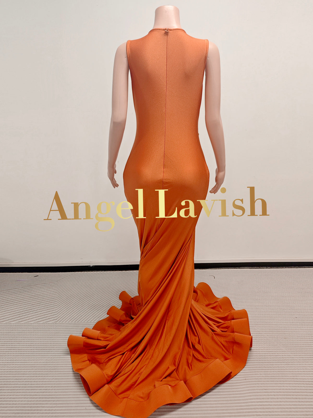 TH26012068 Orange Gold
